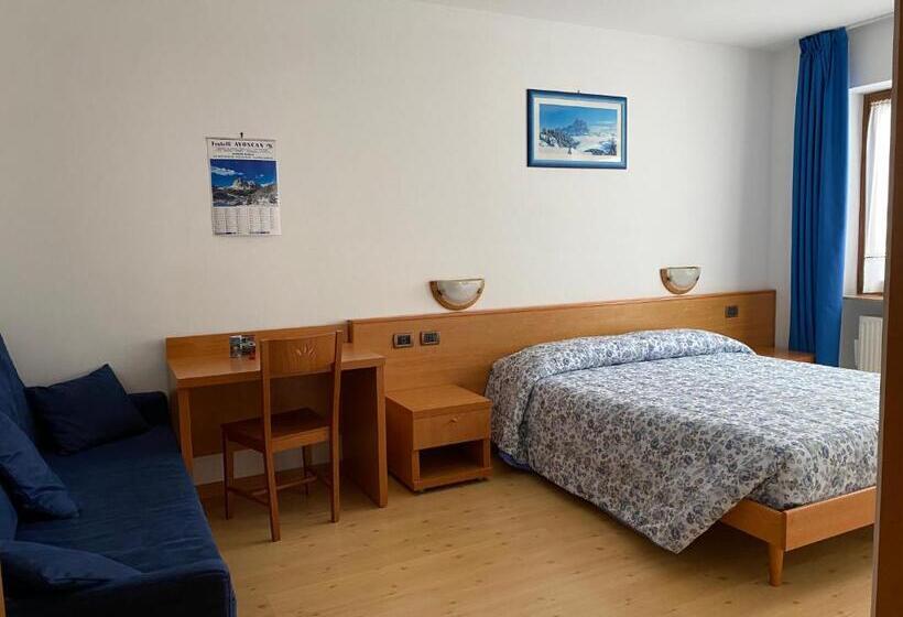 غرفة قياسية مطلة على الجبل, Garní Ladinia