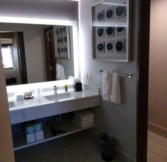 سوییت, Stay On The Beach In Saint Maarten 3br Condo Sleeps 8