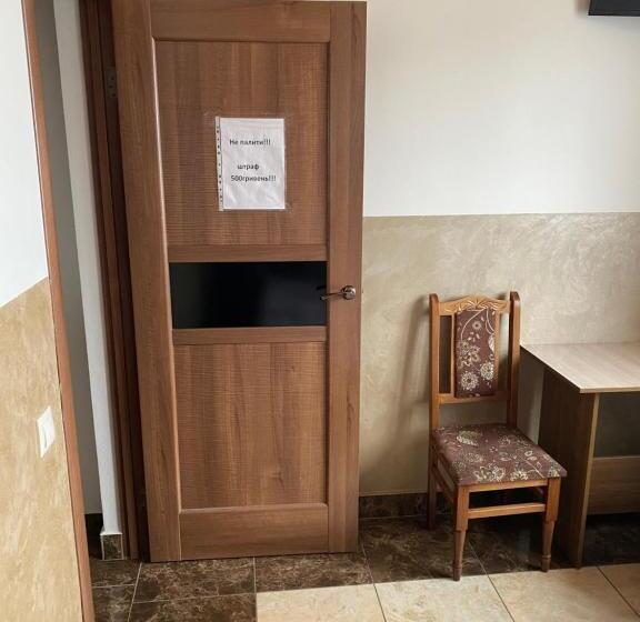 디럭스 룸 킹사이즈 침대, домашній затишок