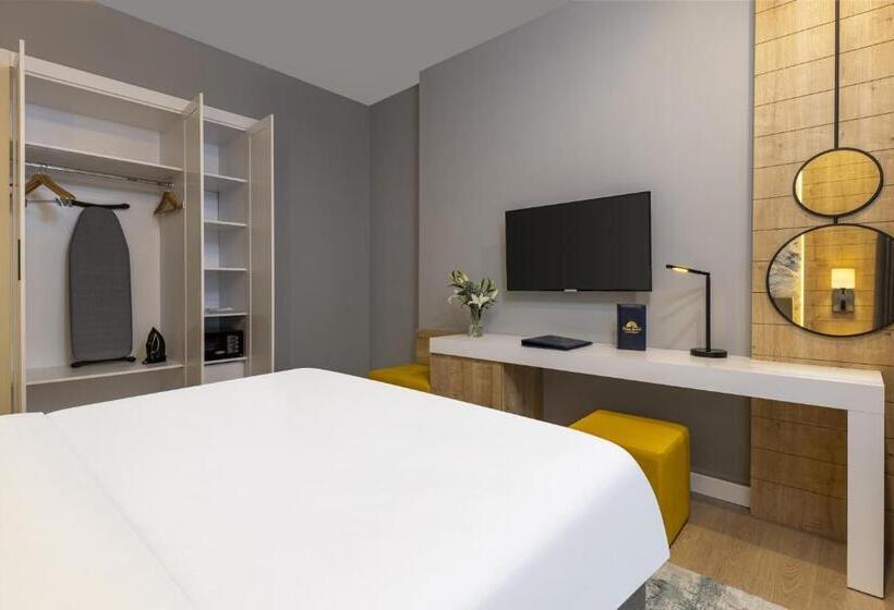 اتاق استاندارد برای معلولان, Days Hotel By Wyndham Istanbul Esenyurt
