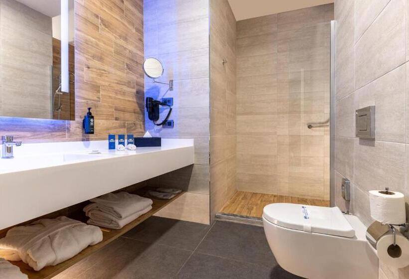 سوییت لوکس, Days Hotel By Wyndham Istanbul Esenyurt