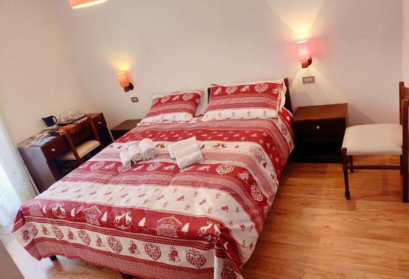 غرفة قياسية مزوَّدة بشُرفة, Cèsa Cherpei   Dog Friendly