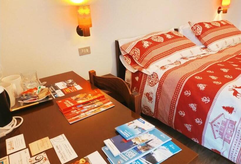 غرفة قياسية مزوَّدة بشُرفة, Cèsa Cherpei   Dog Friendly