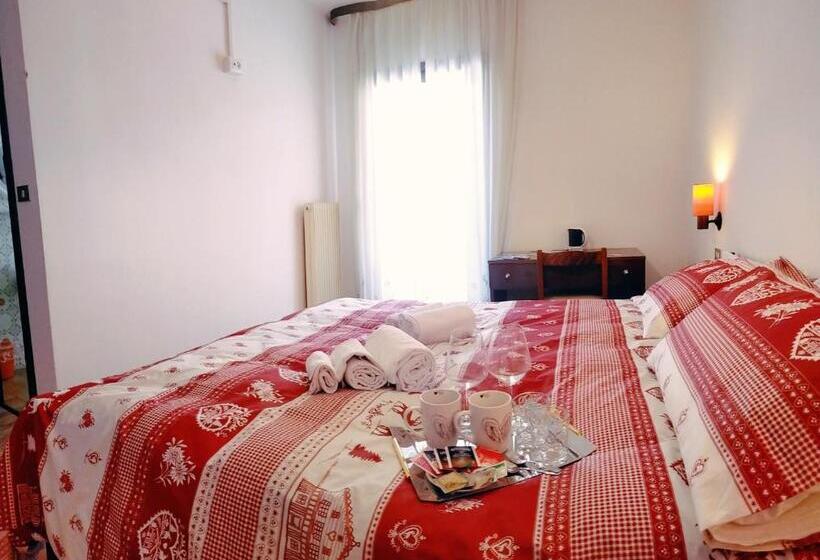 غرفة قياسية مزوَّدة بشُرفة, Cèsa Cherpei   Dog Friendly