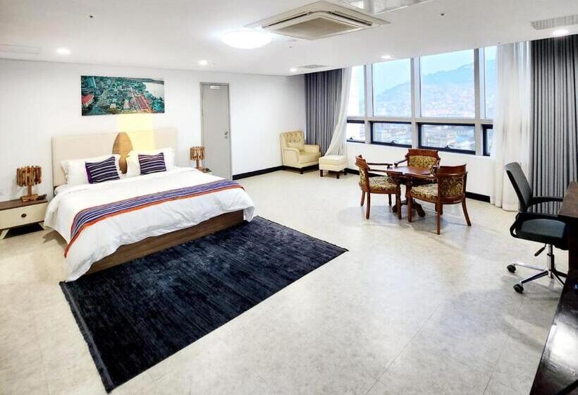 Deluxe Suite King Bed, The View Hotel Restaurant & Sky Lounge