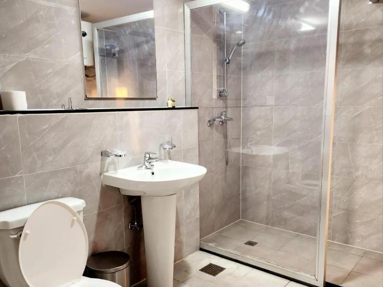 Deluxe Suite King Bed, The View Hotel Restaurant & Sky Lounge