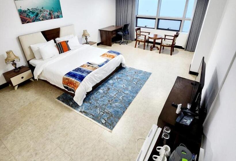 اتاق استاندارد, The View Hotel Restaurant & Sky Lounge