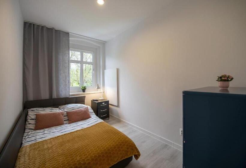 带1个卧室带观景的公寓, Apartamenty śnieżna 12 Lądek  Zdrój