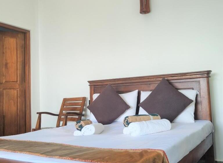 스탠다드 룸, Dhammika Beach Palace