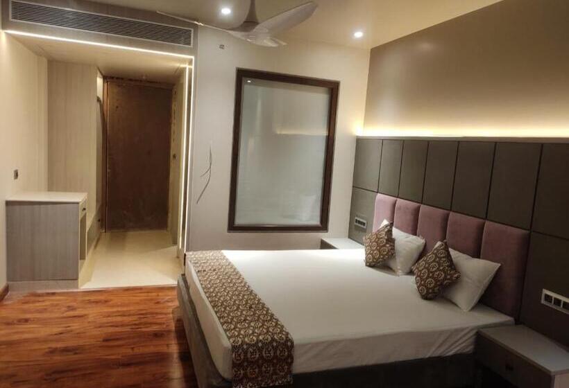 デラックスルーム, Jalsa Retreat