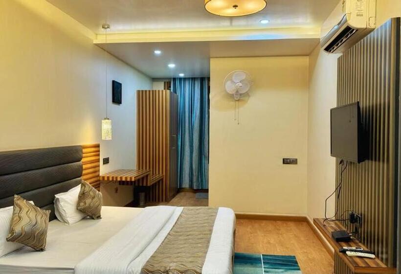 エクゼクティブスイート, Jalsa Retreat