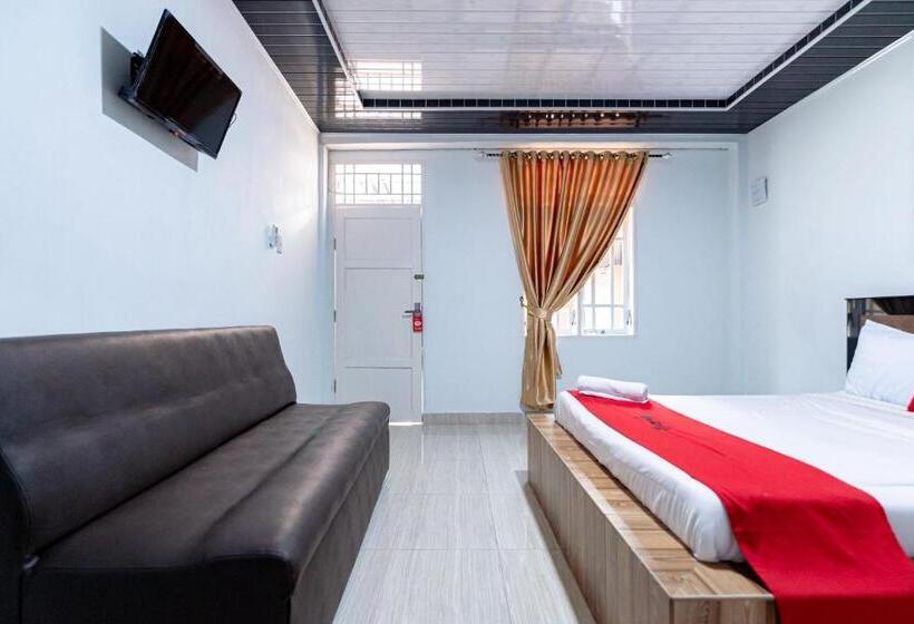 Номер Superior, Reddoorz Near Universitas Simalungun Pematangsiantar