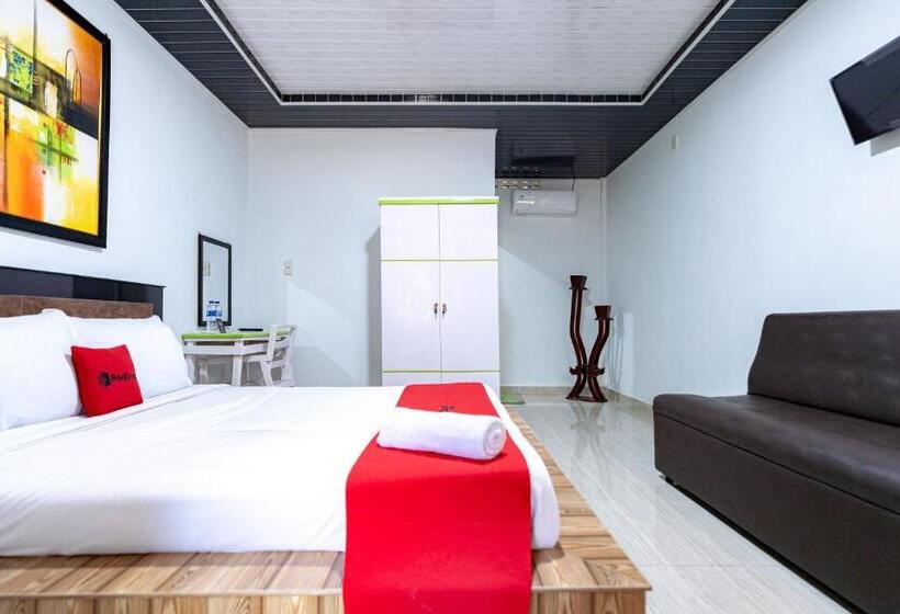 Номер Superior, Reddoorz Near Universitas Simalungun Pematangsiantar