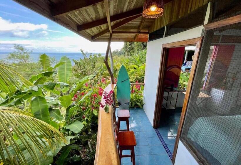 اتاق لوکس با بالکن و چشمانداز دریا, The Chorotega Arte Y Sol