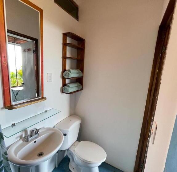 اتاق لوکس با بالکن و چشمانداز دریا, The Chorotega Arte Y Sol