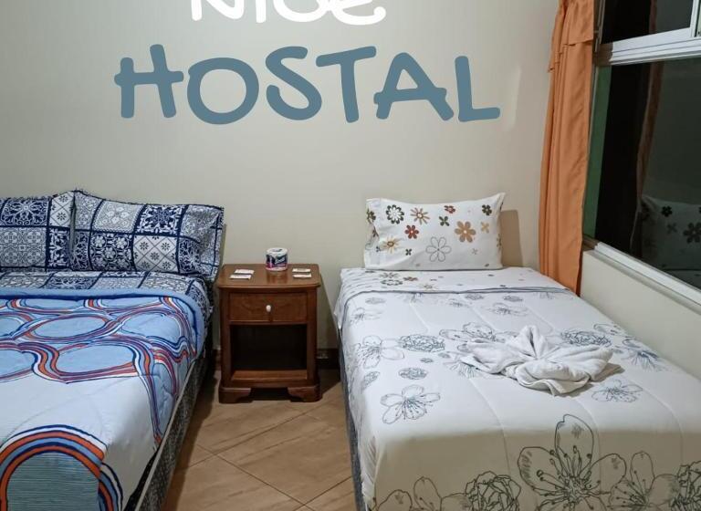 غرفة عائلية, Nice Hostal El Quinche
