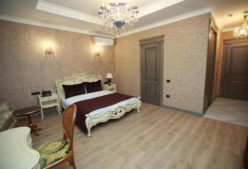 سوییت, West Inn Hotel Baku