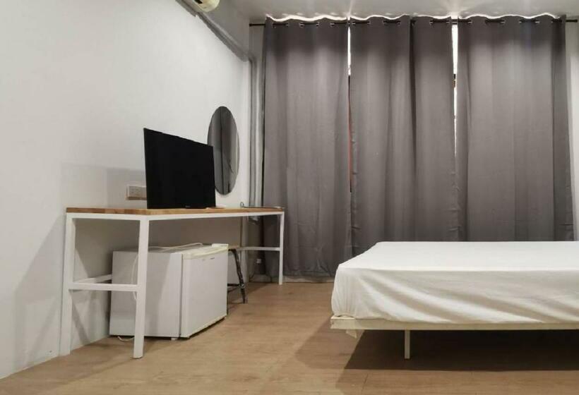 디럭스 룸, Go Inn Pattaya