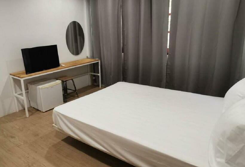 디럭스 룸, Go Inn Pattaya