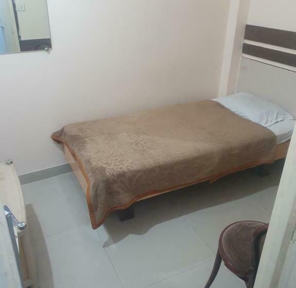 غرفة إقتصادية فردية, Anmol