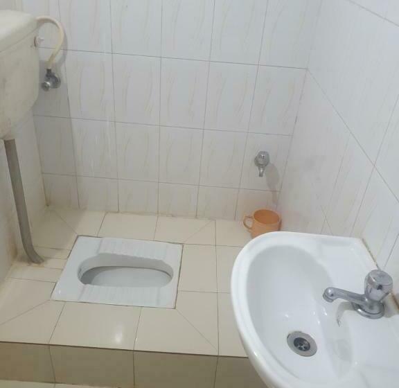 غرفة قياسية فردية, Anmol