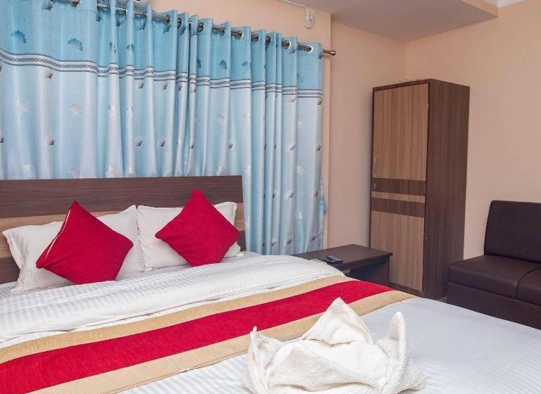 اتاق لوکس, Rajdhani Visit