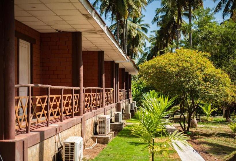 اتاق لوکس با بالکن, Ibex River Resort, Pollachi