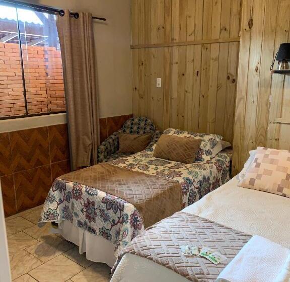Standard Triple Room, Pousada Cape Town   Cambará Do Sul