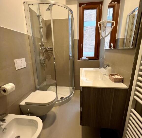 اتاق استاندارد, Rainbow Hotel Depandance Joli