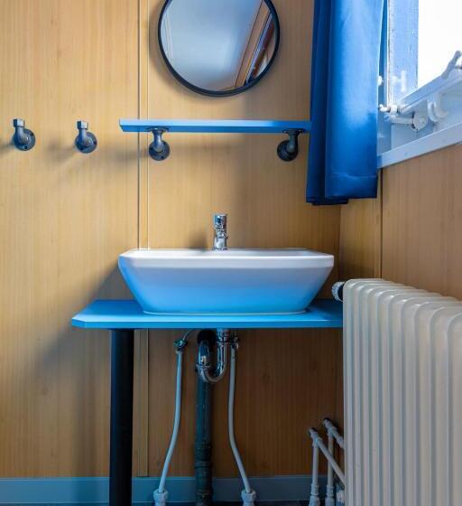 غرفة قياسية حمام مشترك, Arcona   übernachten Auf Dem Wasser   Direkt Am Bontekai