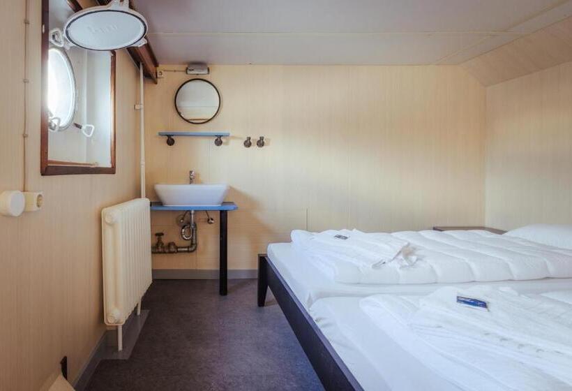 غرفة قياسية حمام مشترك, Arcona   übernachten Auf Dem Wasser   Direkt Am Bontekai