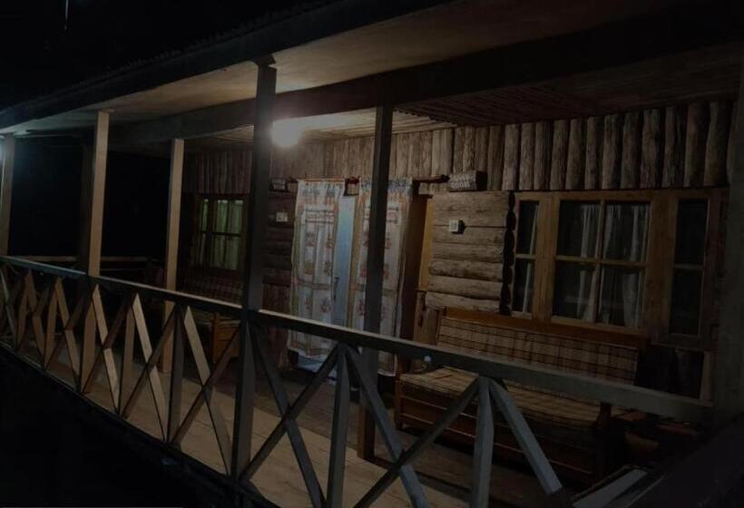 اتاق استاندارد با چشم‌انداز کوهستان, Odyssey Stays Darap 2.0