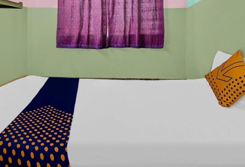 חדר קלאסי לשלושה, Spot On 80462  Ashoka Lodge