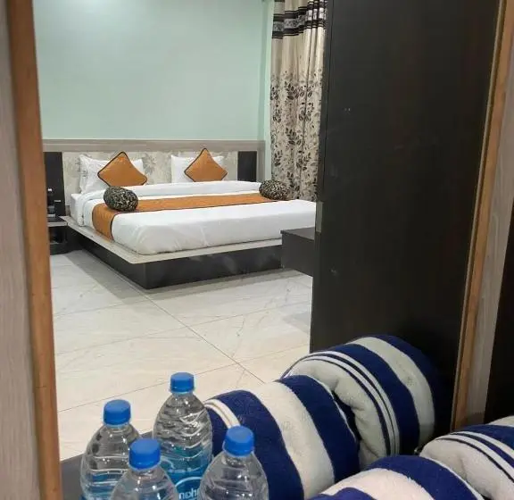 Deluxe Familienzimmer, Teertham