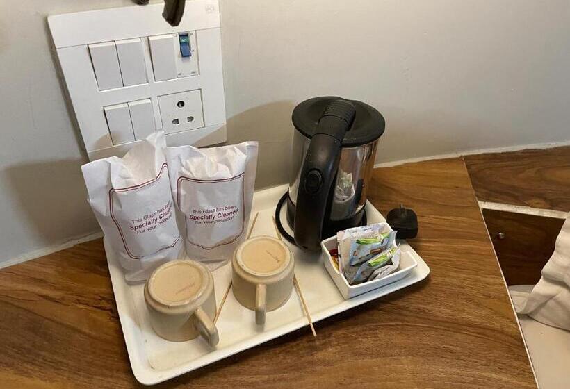 חדר סטנדרט עם מרפסת, Teertham