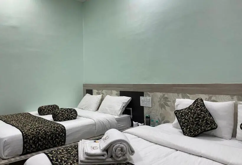 Executive-Zimmer, Teertham
