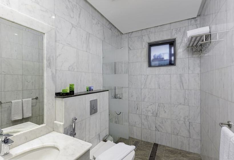 Люкс Superior, The Seasons