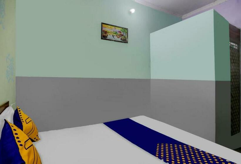 חדר קלאסי לשלושה, Spot On Hotel Royal Residency