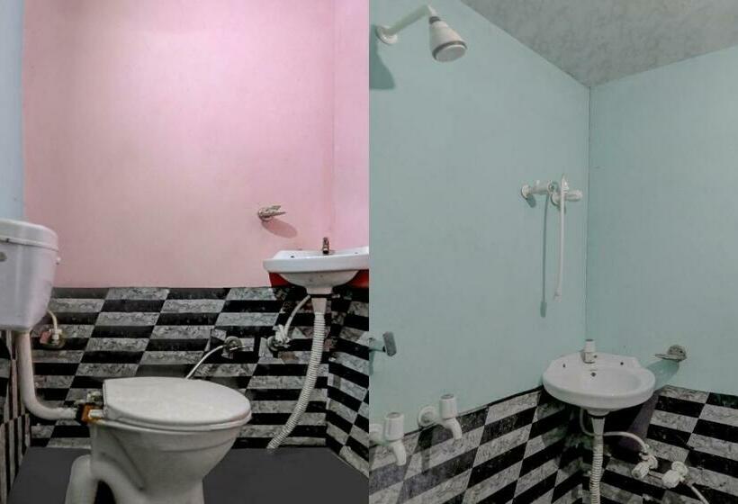 חדר קלאסי לשלושה, Spot On Hotel Royal Residency