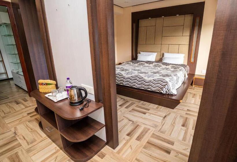 اتاق استاندارد با تخت بزرگ, East Land Bed & Breakfast