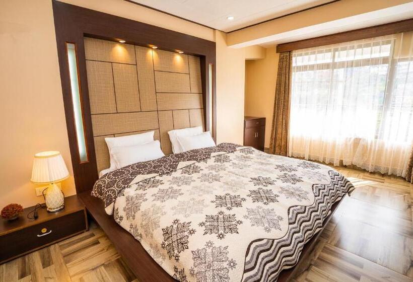 اتاق استاندارد با تخت بزرگ, East Land Bed & Breakfast