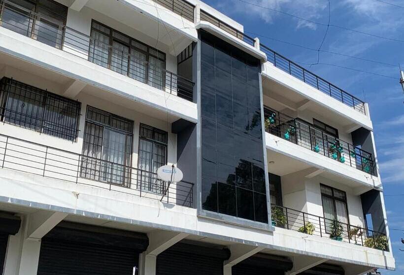 اتاق استاندارد با تخت بزرگ, East Land Bed & Breakfast