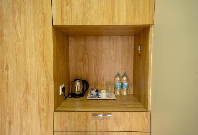 اتاق استاندارد با بالکن, East Land Bed & Breakfast