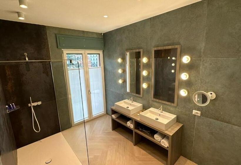 キングサイズベッドのスタンダードルーム, Patriziella 4 Rooms