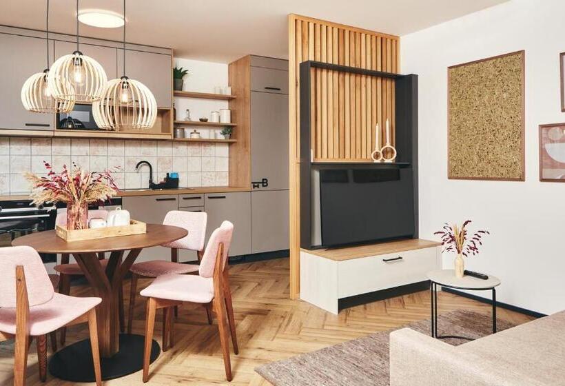 Апартаменты 2 Спальни, Homebound Apartments Bad Goisern   Contactless Check In