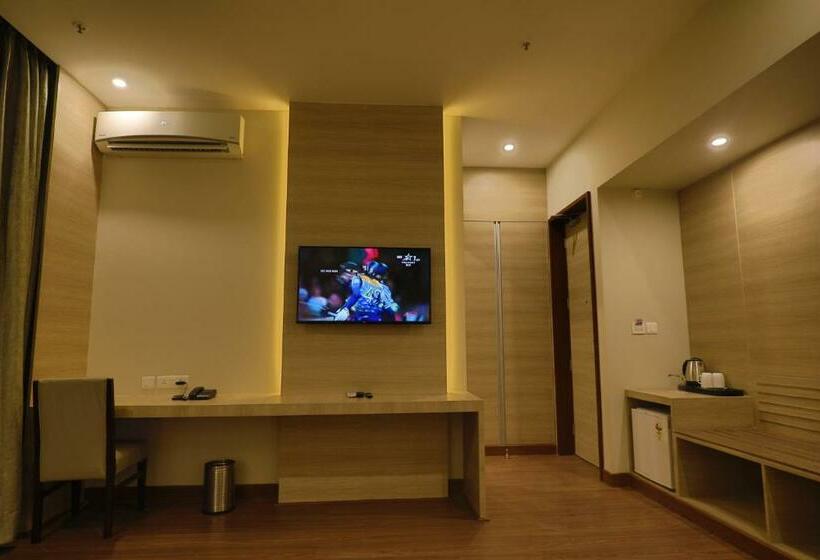 Suite Deluxe, Goa Country Club