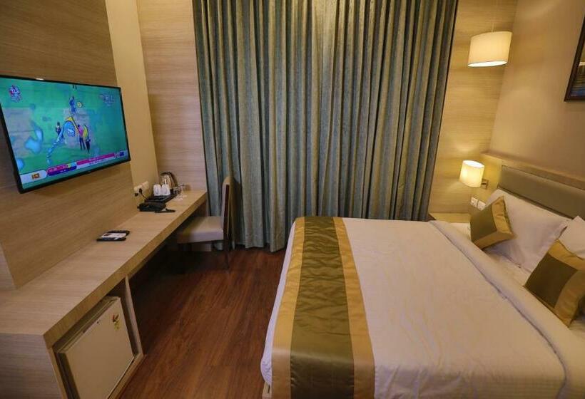 Suite Deluxe, Goa Country Club