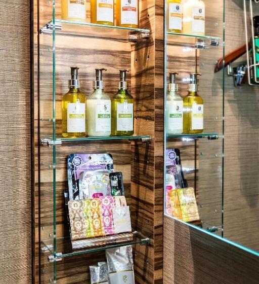 חדר בסיסי, Petit Bali Forest Shinjuku Sanchōme