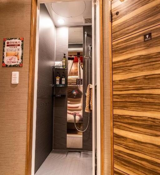 חדר בסיסי, Petit Bali Forest Shinjuku Sanchōme