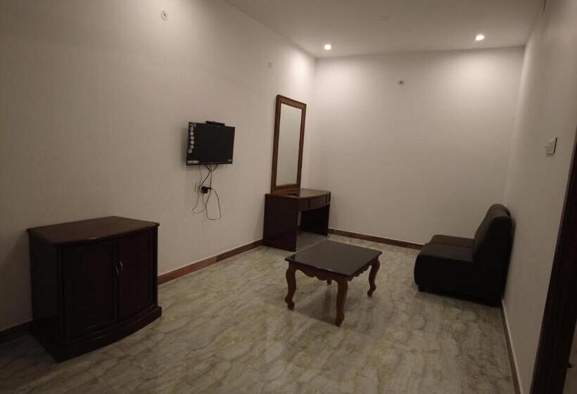 סוויטה עם מרפסת, Sharma Jee Farmhouse